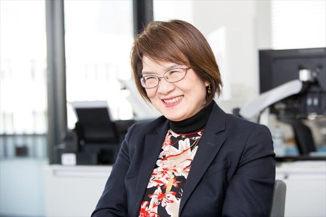 鈴井江三子教授