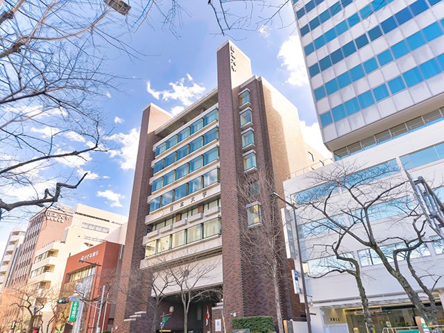 Main Image