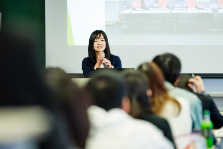 1/30(木)人文学部〈卒業論文報告会〉のご案内