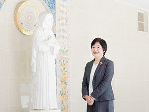 清泉女学院（下）小川校長に聞く　専業主婦を経て校長に　東大の推薦入試合格者も輩出
