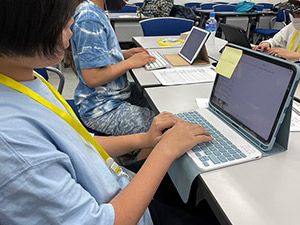 AIで文字の壁を乗り越える　読み書き困難の子の「わからない授業」を終わらせる活用法とは
