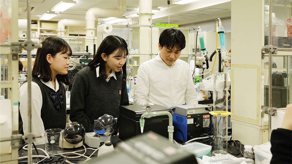高校生が潜入レポート!! 神奈川大学工学部の研究室ってどんな